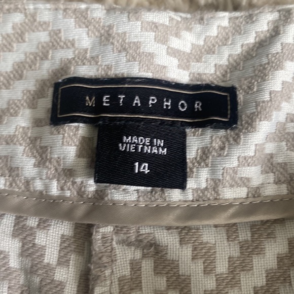 Metaphor shorts - Picture 2 of 2